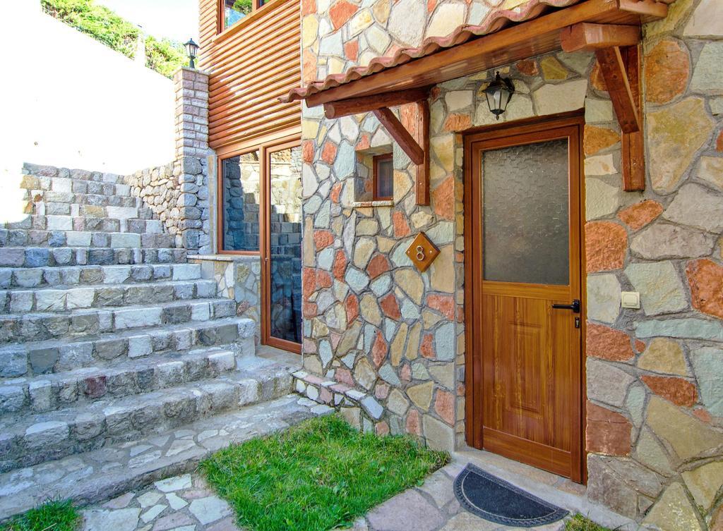 Oneiro Resort Като-Захлору Екстер'єр фото